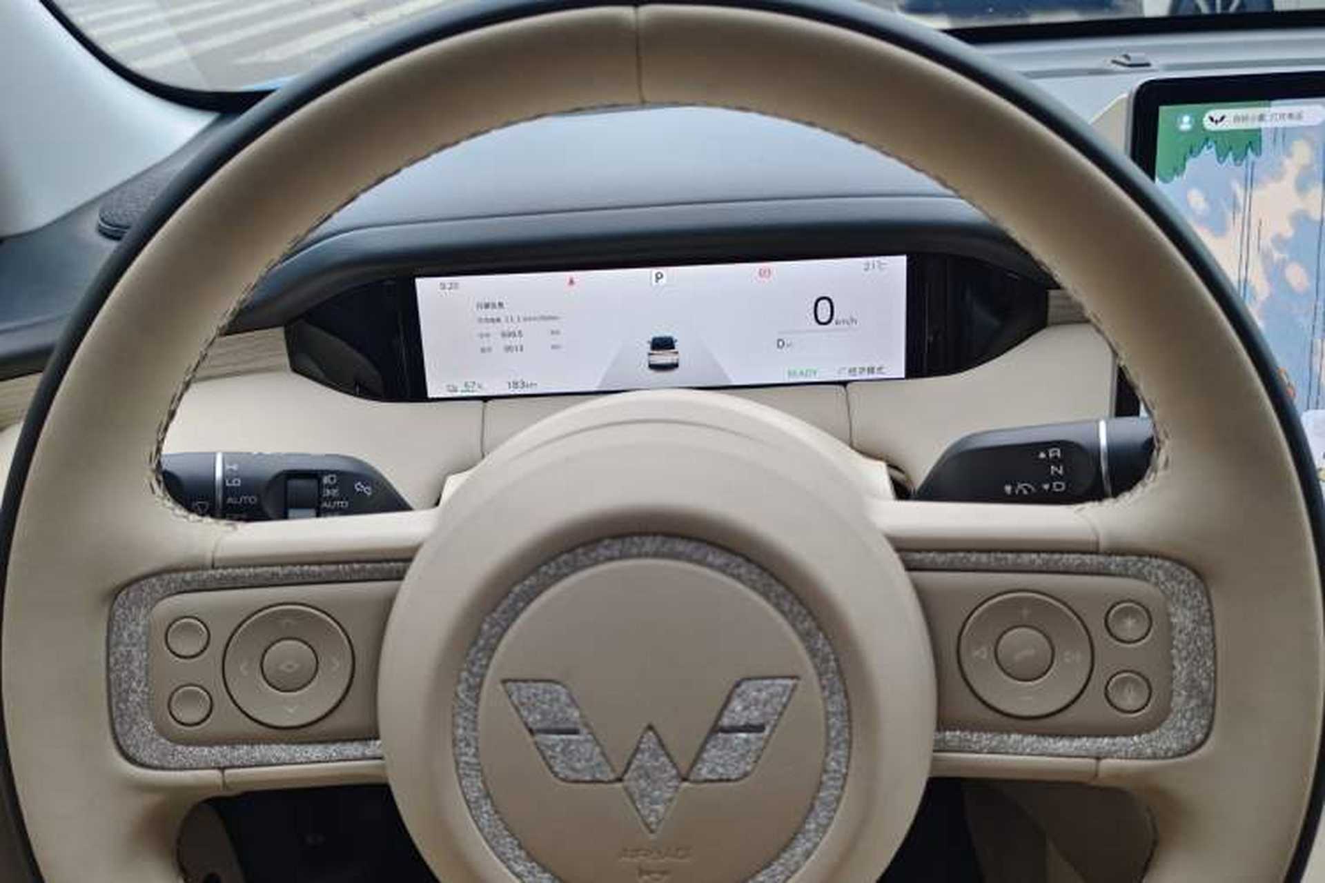 Used Wuling Bingo S 2025 Model 325km Deluxe Edition Odometer Close Up