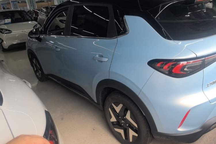 Used Wuling Bingo S 2025 Model 430km Flagship Edition Rear Left 45 Deg