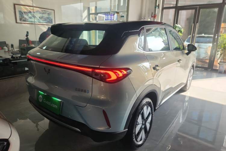 Used Wuling Bingo S 2025 Model 325km Deluxe Edition Rear Right 45 Deg
