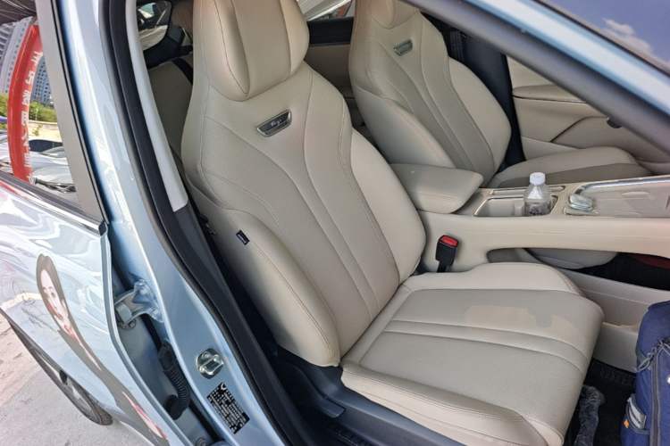 Used Wuling Bingo S 2025 Model 430km Flagship Edition Right Front Seat