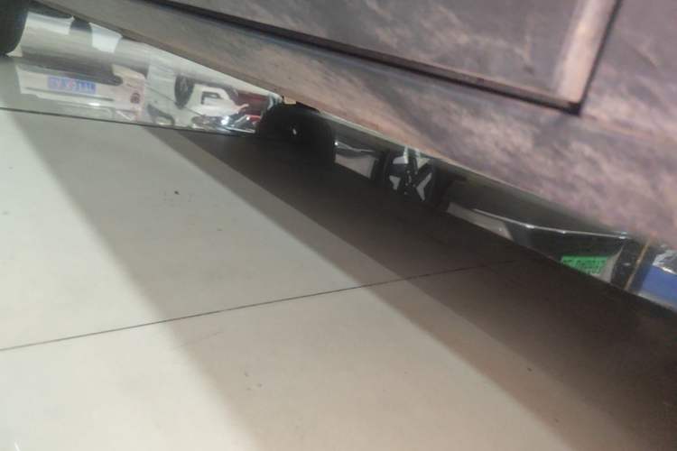 Used Wuling Bingo S 2025 Model 430km Flagship Edition Right Side Sill