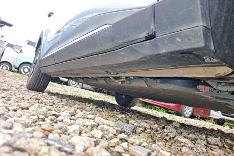 Used Wuling Bingo S 2025 Model 430km Flagship Edition Right Side Sill