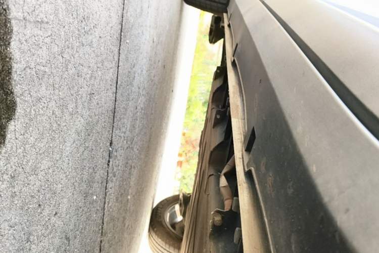 Used Wuling Bingo S 2025 Model 430km Flagship Edition Right Side Sill