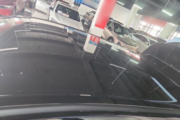 Used Wuling Bingo S 2025 Model 325km Deluxe Edition Roof