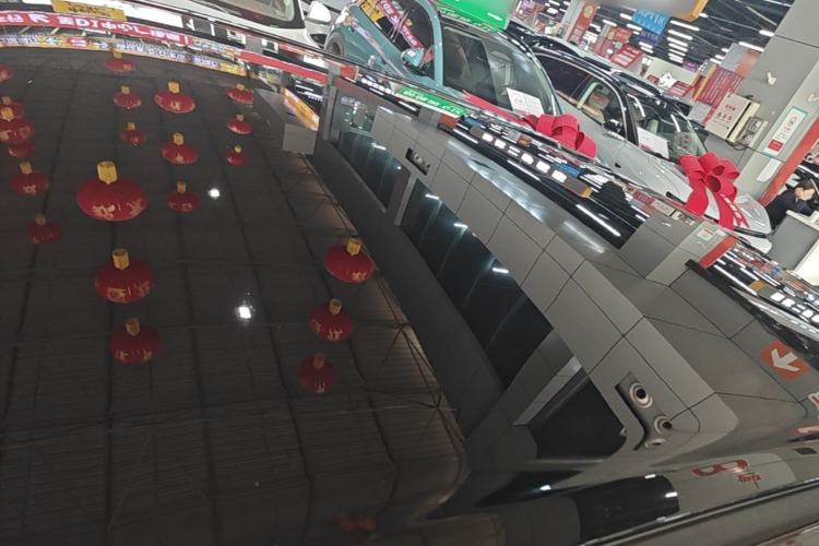 Used Wuling Bingo S 2025 Model 430km Flagship Edition Roof