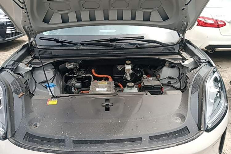 Used Wuling Bingo S 2025 Model 430km Deluxe Edition Engine Bay