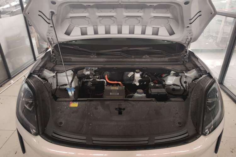 Used Wuling Bingo S 2025 Model 430km Deluxe Edition Engine Bay