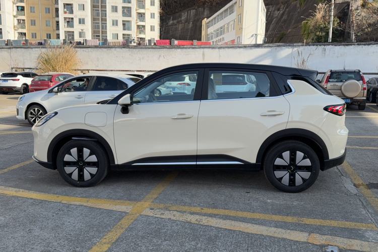 Used Wuling Bingo S 2025 Model 325km Deluxe Edition Exterior 5