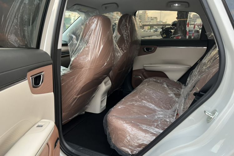 Used Wuling Bingo S 2025 Model 325km Deluxe Edition Headliner