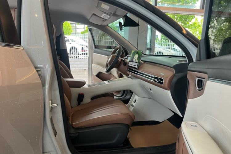 Used Wuling Bingo S 2025 Model 430km Flagship Edition Interior 8