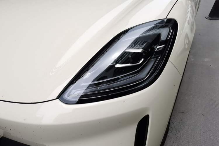 Used Wuling Bingo S 2025 Model 430km Flagship Edition Left Front Headlight