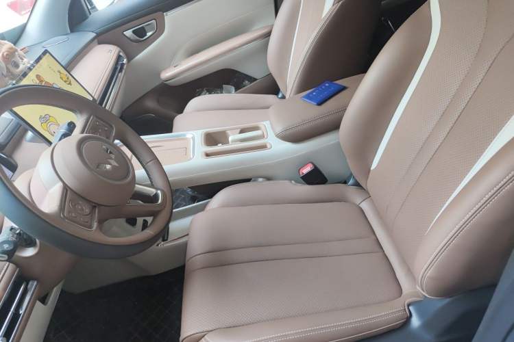 Used Wuling Bingo S 2025 Model 430km Flagship Edition Left Front Seat