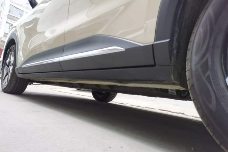Used Wuling Bingo S 2025 Model 430km Flagship Edition Left Side Sill