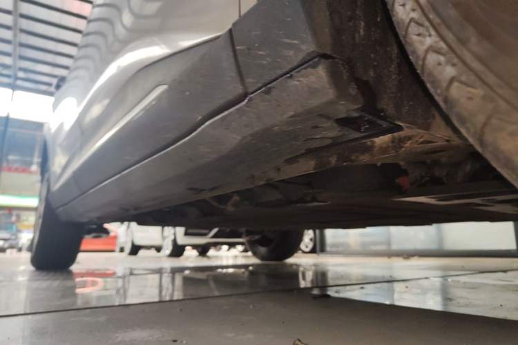 Used Wuling Bingo S 2025 Model 430km Deluxe Edition Right Side Sill