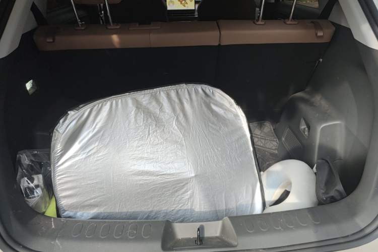 Used Wuling Bingo S 2025 Model 430km Flagship Edition Trunk