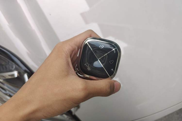 Used Wuling Bingo S 2025 Model 430km Flagship Edition Vehicle Key