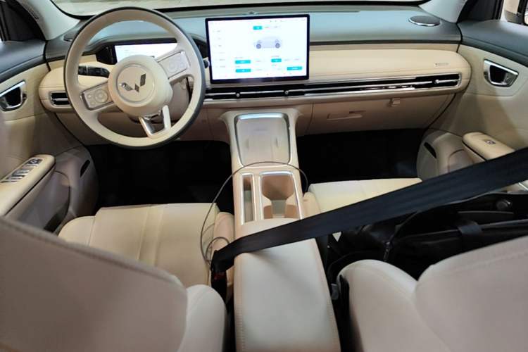 Used Wuling Bingo S 2025 Model 430km Flagship Edition Center Console