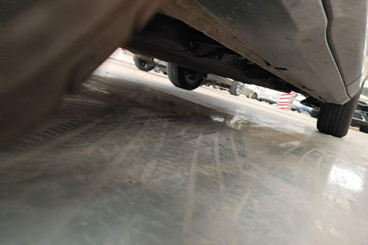 Used Wuling Bingo S 2025 Model 430km Flagship Edition Chassis Front Left