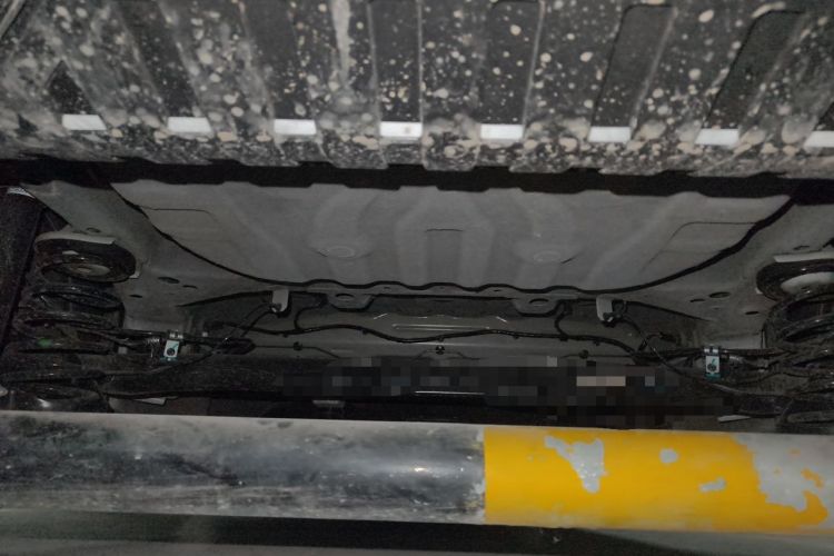 Used Wuling Bingo S 2025 Model 325km Flagship Edition Chassis Rear