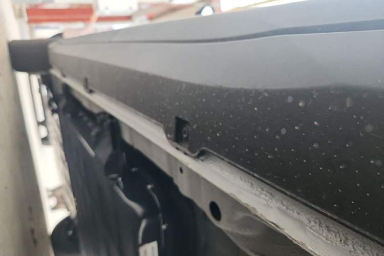 Used Wuling Bingo S 2025 Model 325km Deluxe Edition Chassis Rear Left