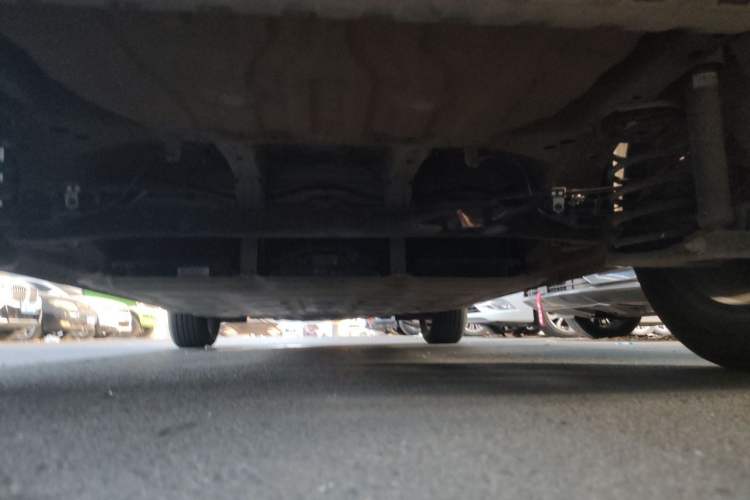 Used Wuling Bingo S 2025 Model 430km Flagship Edition Chassis Rear