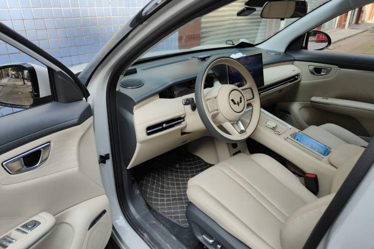 Used Wuling Bingo S 2025 Model 430km Flagship Edition Driver Seat