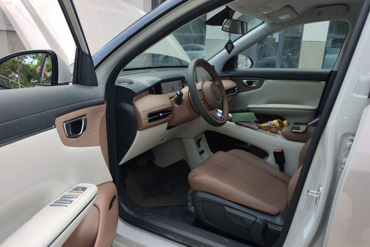 Used Wuling Bingo S 2025 Model 430km Deluxe Edition Driver Seat
