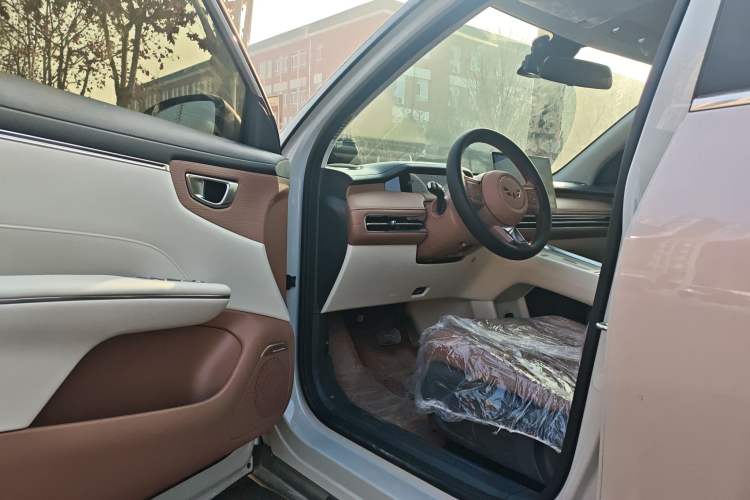 Used Wuling Bingo S 2025 Model 325km Deluxe Edition Driver Seat