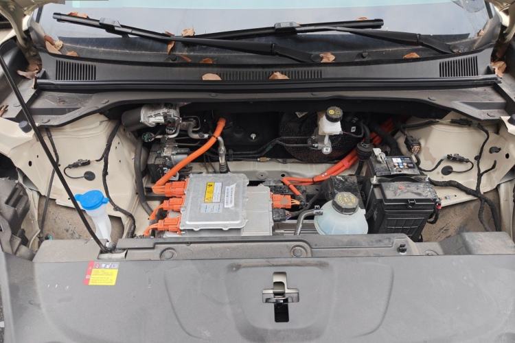 Used Wuling Bingo S 2025 Model 325km Deluxe Edition Engine Bay