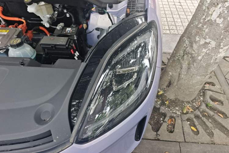 Used Wuling Bingo S 2025 Model 430km Flagship Edition Engine Bay Left