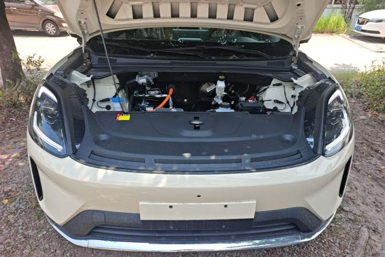 Used Wuling Bingo S 2025 Model 325km Flagship Edition Engine Bay