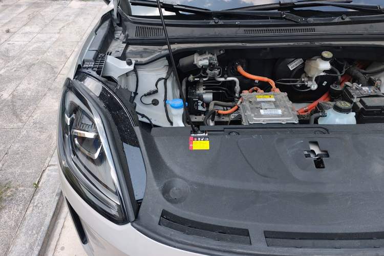Used Wuling Bingo S 2025 Model 430km Deluxe Edition Engine Bay Right