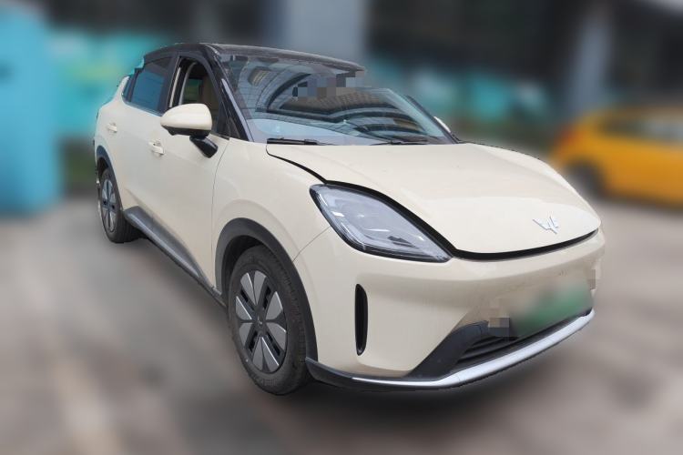 Used Wuling Bingo S 2025 Model 325km Deluxe Edition Front Right 45 Deg