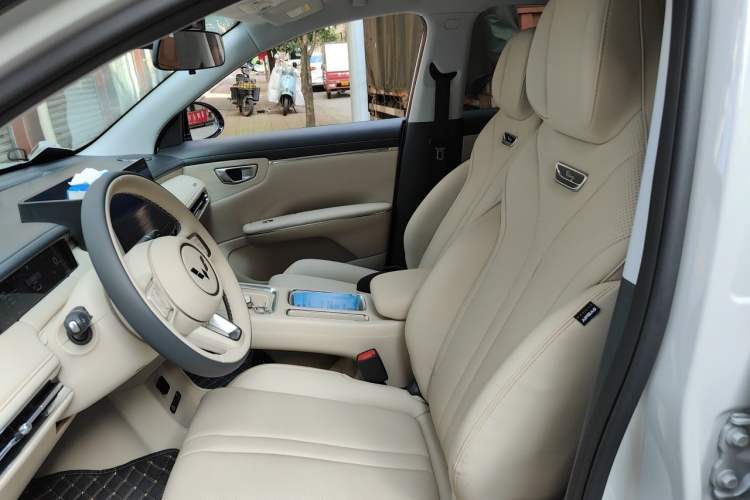 Used Wuling Bingo S 2025 Model 430km Flagship Edition Left Front Seat