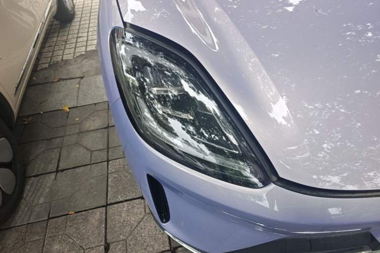 Used Wuling Bingo S 2025 Model 430km Flagship Edition Right Front Headlight