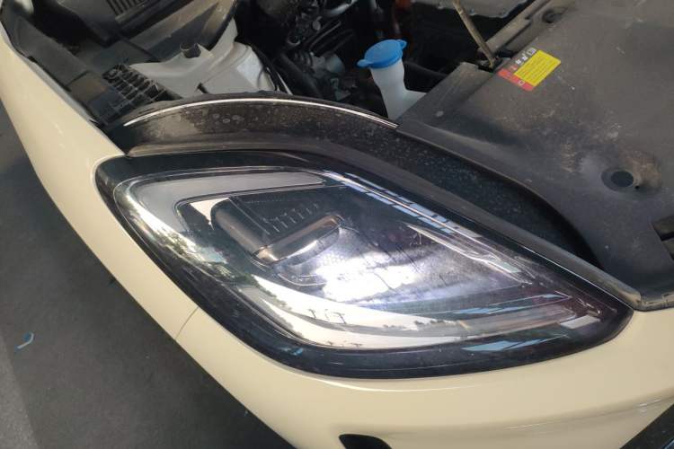 Used Wuling Bingo S 2025 Model 430km Flagship Edition Right Front Headlight