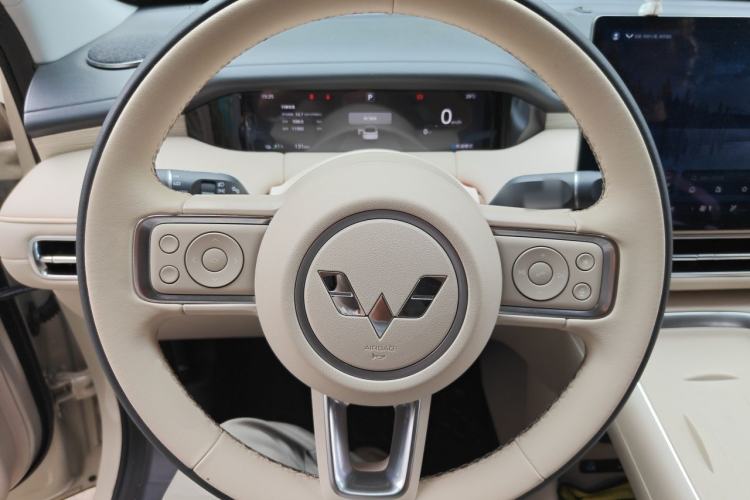 Used Wuling Bingo S 2025 Model 325km Deluxe Edition Steering Wheel