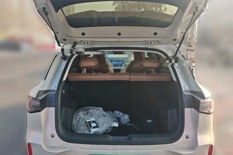 Used Wuling Bingo S 2025 Model 325km Deluxe Edition Trunk