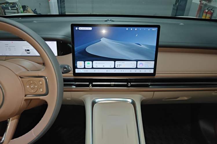 Used Wuling Bingo S 2025 Model 430km Flagship Edition Audio And AC Panel
