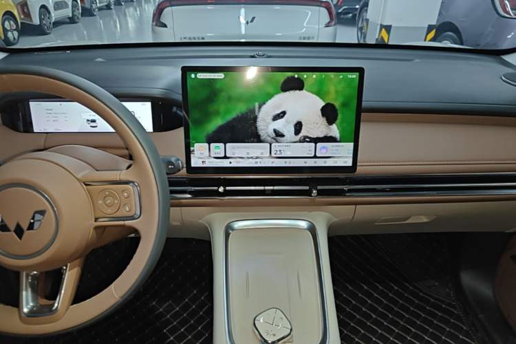 Used Wuling Bingo S 2025 Model 430km Flagship Edition Audio And AC Panel