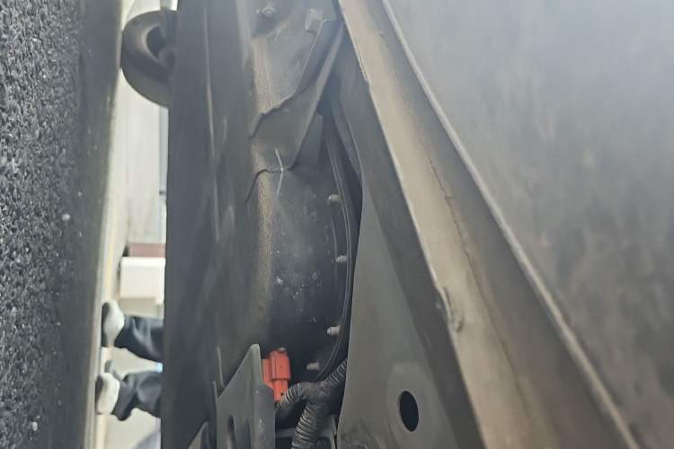 Used Wuling Bingo S 2025 Model 430km Flagship Edition Chassis Front Right
