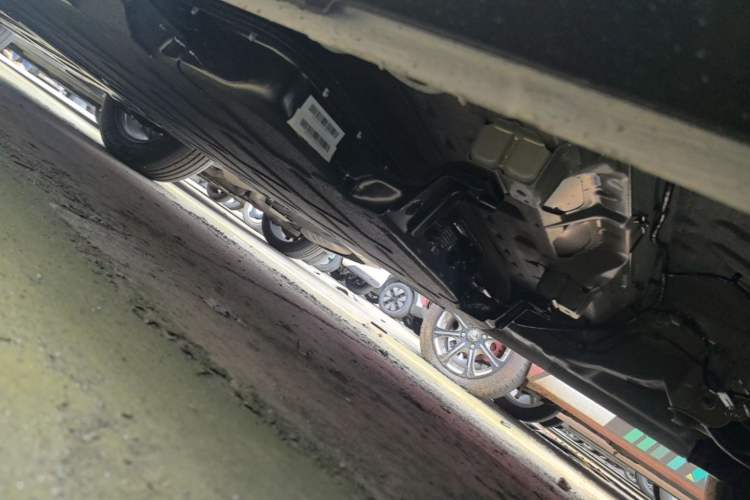 Used Wuling Bingo S 2025 Model 325km Flagship Edition Chassis Rear Left