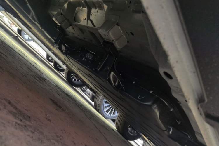 Used Wuling Bingo S 2025 Model 325km Flagship Edition Chassis Rear Right
