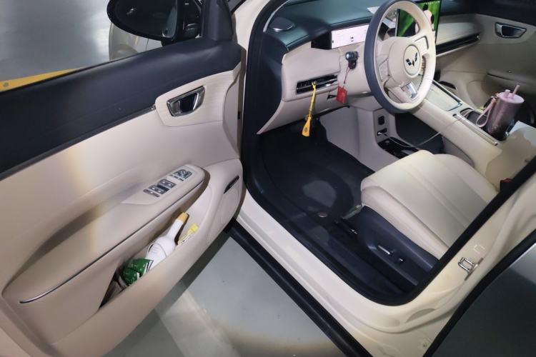 Used Wuling Bingo S 2025 Model 430km Flagship Edition Driver Seat
