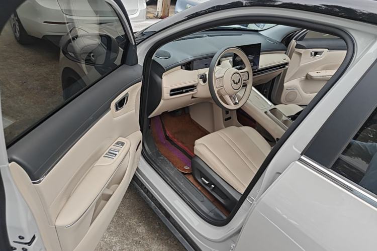Used Wuling Bingo S 2025 Model 430km Flagship Edition Driver Seat