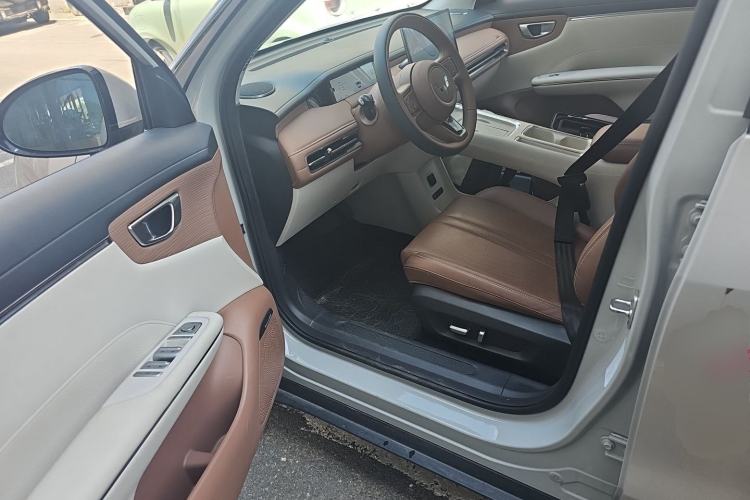 Used Wuling Bingo S 2025 Model 430km Flagship Edition Driver Seat
