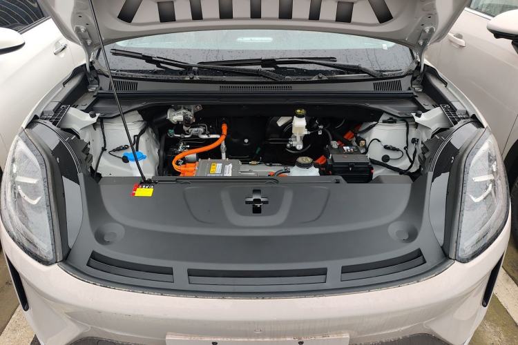 Used Wuling Bingo S 2025 Model 325km Deluxe Edition Engine Bay