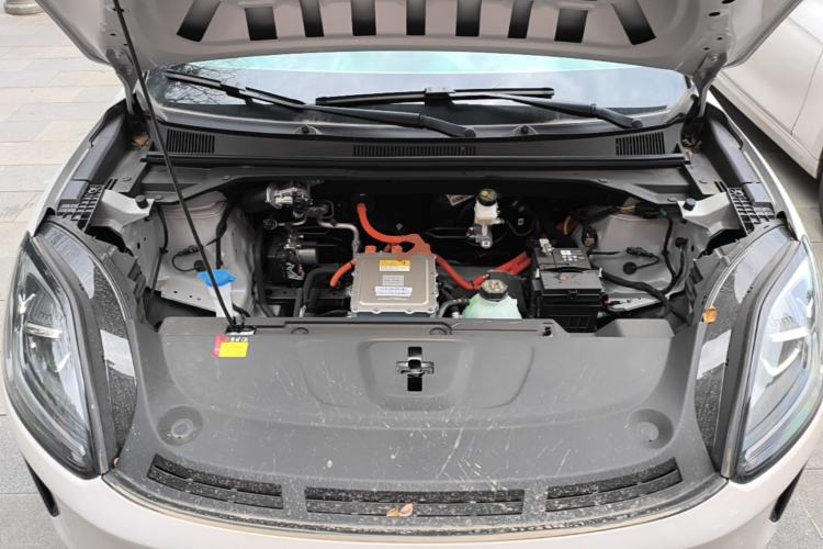 Used Wuling Bingo S 2025 Model 430km Flagship Edition Engine Bay