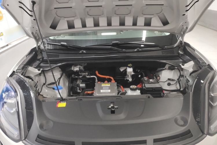 Used Wuling Bingo S 2025 Model 430km Flagship Edition Engine Bay