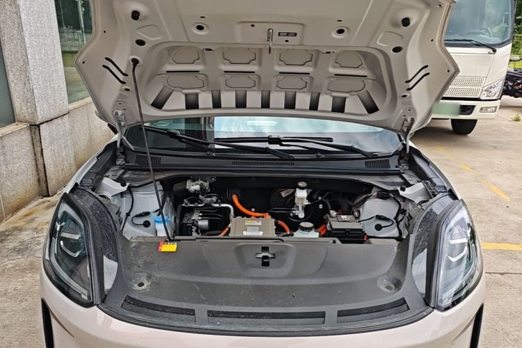 Used Wuling Bingo S 2025 Model 430km Flagship Edition Engine Bay
